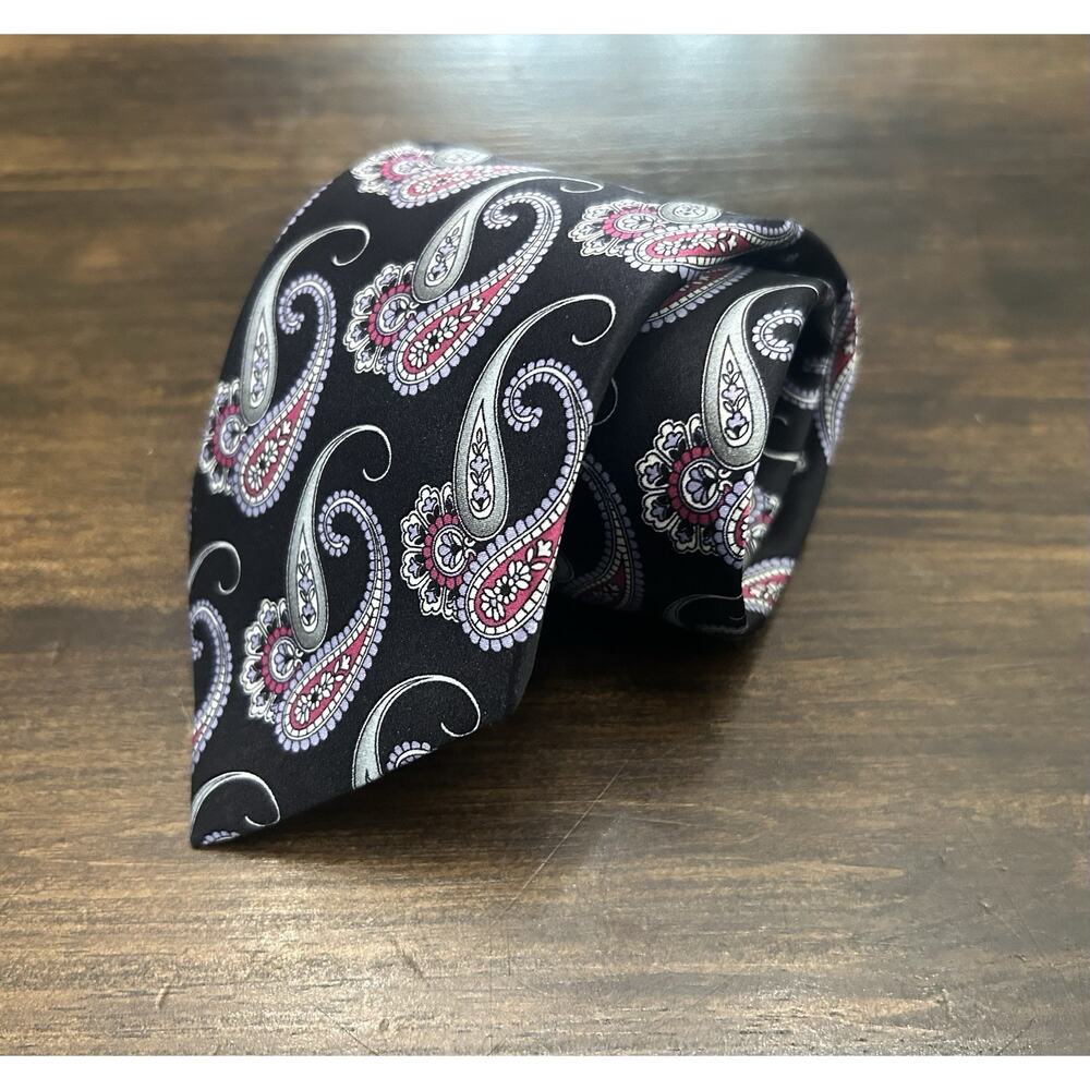 BRIONI Black Blue Intricate Paisley Men's 3 1/4 Silk Necktie EUC Italy